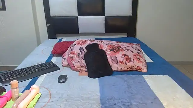 VeronaDimexx online show from 04-23-26, 10:22