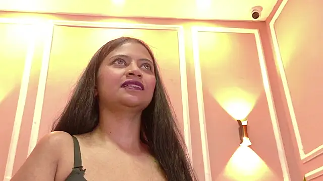 SuzyFox  online show from 03-04-26, 08:49