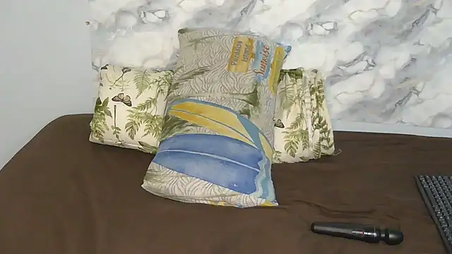 HornyBlackSlut online show from 07-26-26, 04:30