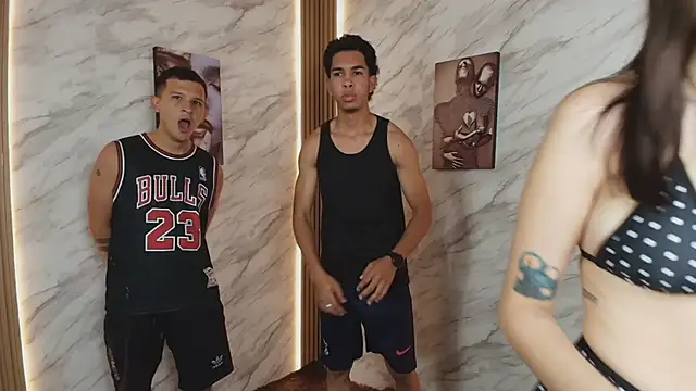 nympho queenhot online show from 02-15-26, 01:21