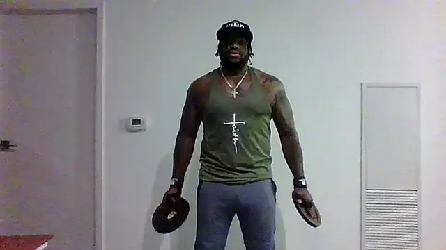 Snapshot of darkstallion7 chatting on 02-11-26, 12:32 darkstallion7 online show from 02-11-26, 12:32