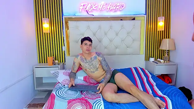 Adventurous Boys online show from 04-12-26, 02:20