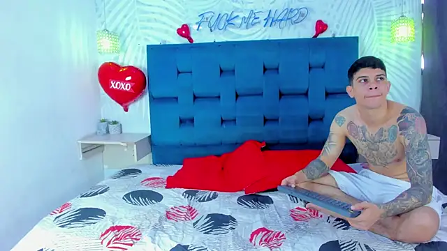 Adventurous Boys online show from 02-14-26, 06:19