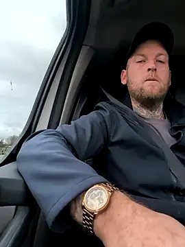 Snapshot of dave32000 chatting on 02-13-26, 09:53 dave32000 online show from 02-13-26, 09:53