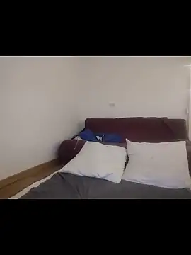 Mickredge online show from 02-28-26, 09:47