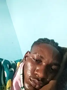 Snapshot of dorain123 chatting on 02-11-26, 05:13 dorain123 online show from 02-11-26, 05:13