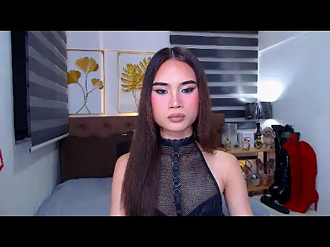 Snapshot of JuicyCockThea chatting on 05-18-26, 01:05 JuicyCockThea online show from 05-18-26, 01:05