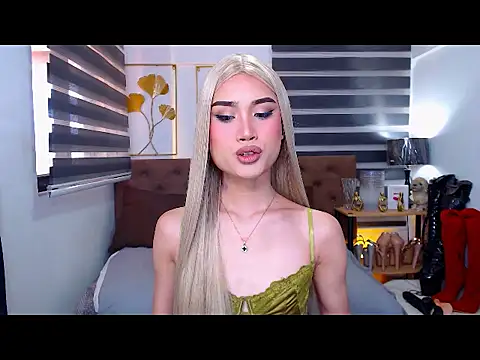 Snapshot of JuicyCockThea chatting on 05-01-26, 03:33 JuicyCockThea online show from 05-01-26, 03:33