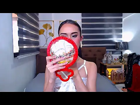 Snapshot of JuicyCockThea chatting on 05-07-26, 01:10 JuicyCockThea online show from 05-07-26, 01:10