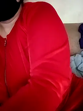 Snapshot of Simran_008 chatting on 02-19-26, 10:01 Simran 008 online show from 02-19-26, 10:01