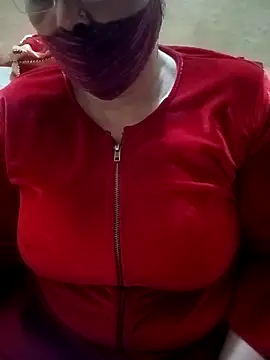 Snapshot of Simran_008 chatting on 02-15-26, 09:03 Simran 008 online show from 02-15-26, 09:03