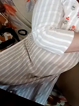 Simran 008 online show from 04-08-26, 06:15