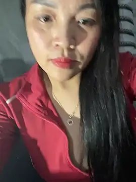 Strawberry-wet online show from 02-21-26, 01:46