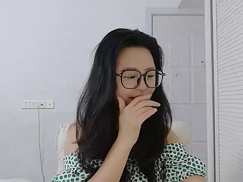 Snapshot of yunchui0101 chatting on 02-21-26, 05:31 yunchui0101 online show from 02-21-26, 05:31