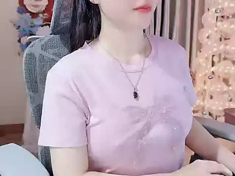 Agnelyn    online show from 04-10-26, 03:08