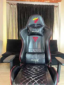 Benjii Carter1 online show from 04-07-26, 02:02