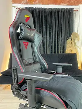 Benjii Carter1 online show from 04-18-26, 02:03