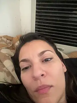 justinahallo online show from 03-27-26, 08:43