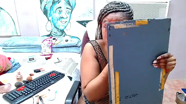 TyraHotxxx online show from 04-14-26, 06:18