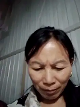 Snapshot of Kiss_love2 chatting on 05-25-26, 05:00 Kiss love2 online show from 05-25-26, 05:00