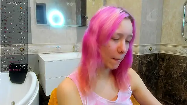 EmilyTrase online show from 03-29-26, 01:07