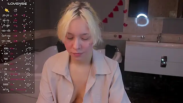 EmilyTrase online show from 03-06-26, 01:22