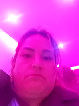 Julia2027 online show from 02-24-26, 02:23