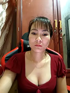 Aly live online show from 02-13-26, 07:14