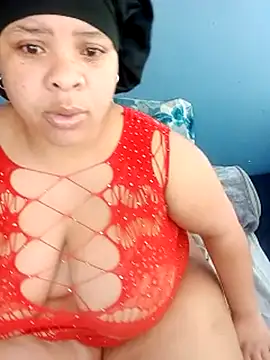 Sweet-Bella17 online show from 07-07-26, 06:47