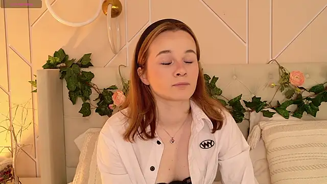 Abigail Forland online show from 03-06-26, 05:02