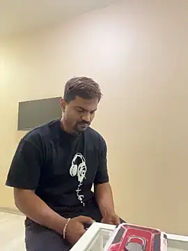 Snapshot of bhagihero chatting on 02-12-26, 07:52 bhagihero online show from 02-12-26, 07:52