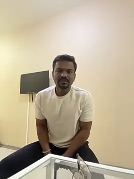 Snapshot of bhagihero chatting on 02-11-26, 07:08 bhagihero online show from 02-11-26, 07:08