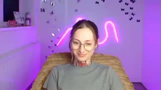 Esmi Winter online show from 03-23-26, 12:27