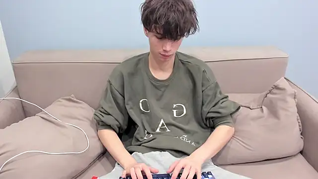 Ur NextDoor Boy online show from 02-10-26, 07:35