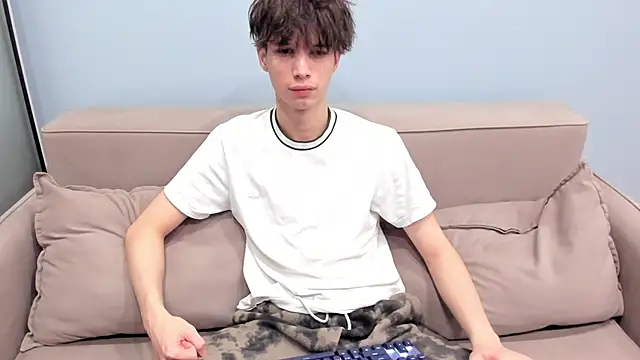 Ur NextDoor Boy online show from 02-11-26, 06:19