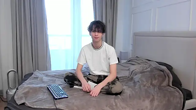 Ur NextDoor Boy online show from 03-02-26, 06:36