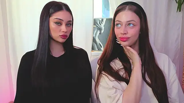 Sofia Plump online show from 04-14-26, 10:09