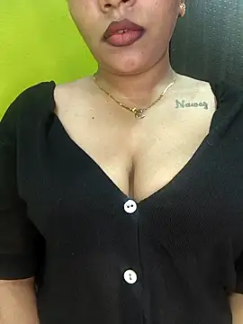 Snapshot of preety_glad chatting on 02-10-26, 03:11 preety glad online show from 02-10-26, 03:11