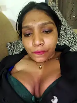 Snapshot of preety_glad chatting on 02-12-26, 05:02 preety glad online show from 02-12-26, 05:02