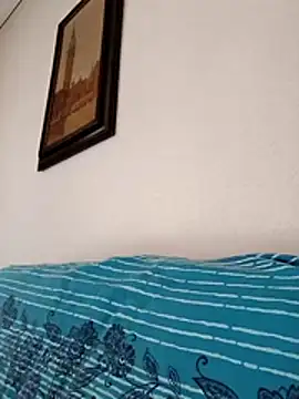 Snapshot of Sony28v chatting on 04-09-26, 06:04 Sony28v online show from 04-09-26, 06:04