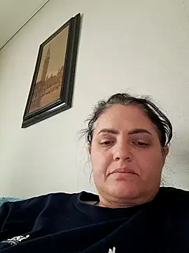 Snapshot of Sony28v chatting on 03-13-26, 06:51 Sony28v online show from 03-13-26, 06:51