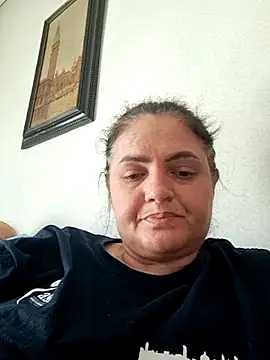 Snapshot of Sony28v chatting on 05-31-26, 06:52 Sony28v online show from 05-31-26, 06:52