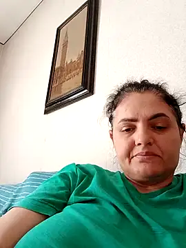 Snapshot of Sony28v chatting on 04-15-26, 07:25 Sony28v online show from 04-15-26, 07:25