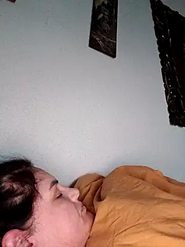 Snapshot of Sony28v chatting on 03-29-26, 05:47 Sony28v online show from 03-29-26, 05:47