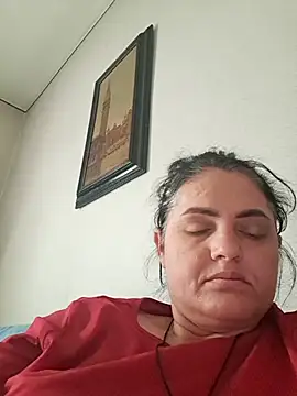 Snapshot of Sony28v chatting on 03-12-26, 06:39 Sony28v online show from 03-12-26, 06:39