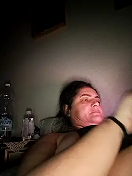 Snapshot of Sony28v chatting on 03-17-26, 07:17 Sony28v online show from 03-17-26, 07:17