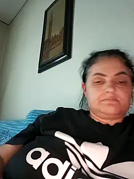 Snapshot of Sony28v chatting on 04-16-26, 05:47 Sony28v online show from 04-16-26, 05:47