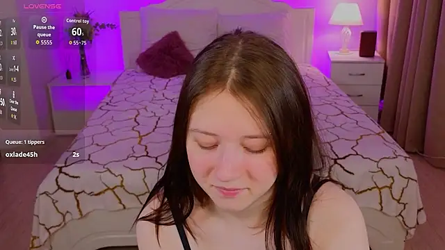 MmollyMay online show from 03-07-26, 10:43