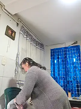 Alexamontiel  online show from 02-22-26, 10:22