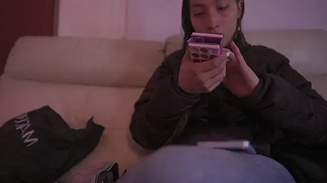 Shopie Colucci online show from 03-20-26, 02:07